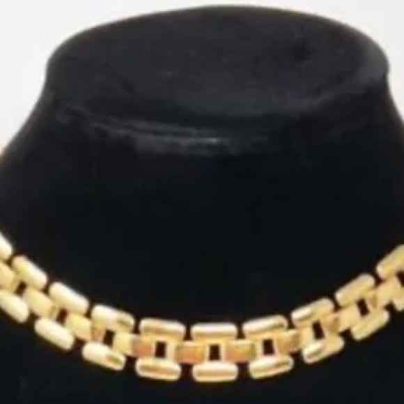 Vintage Avon Chunky Chain Necklace Tile gold link AVON gold tone 18" - Picture 6 of 13